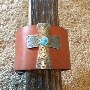 Leather cuff bracelet